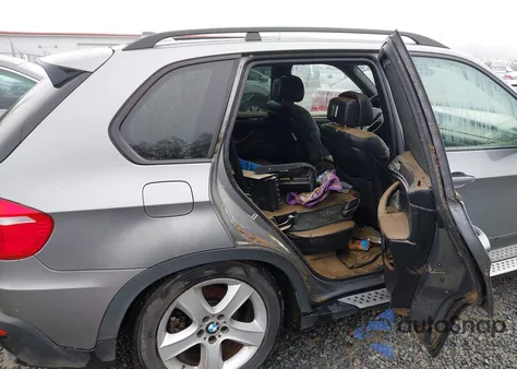 2008 BMW X5 3.0Si z USA, uszkodzony, nr VIN 5UXFE43518L003251